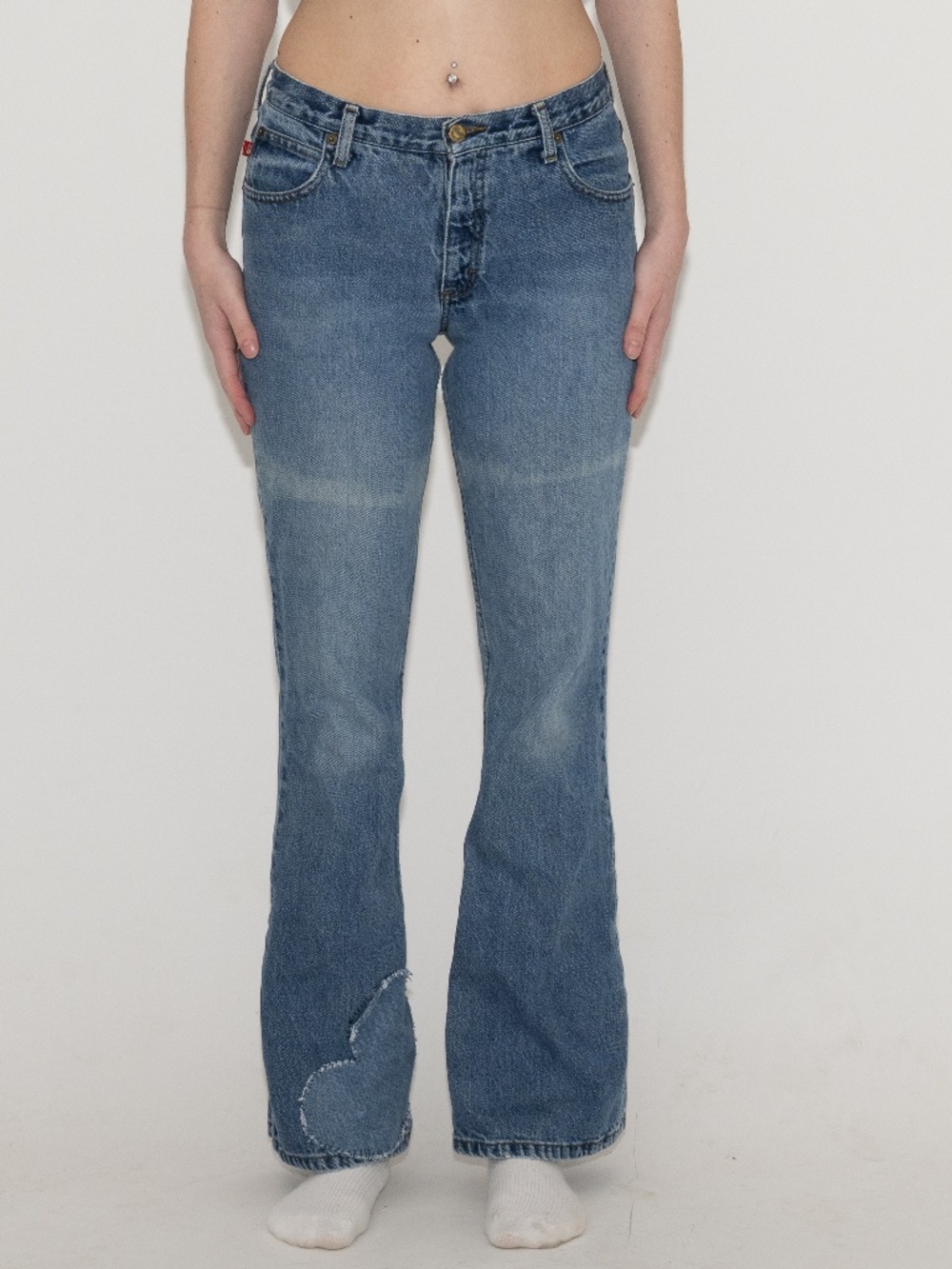Y2k mudd jeans medium wash with heart patch 31" waist cotton denim